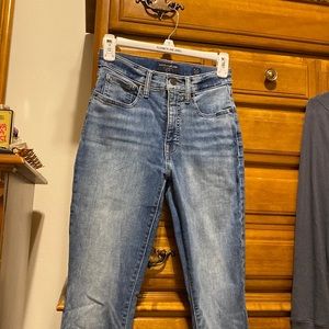 SOLD!!! Lucky Brand Bridgette high-rise skinny ankle jeans